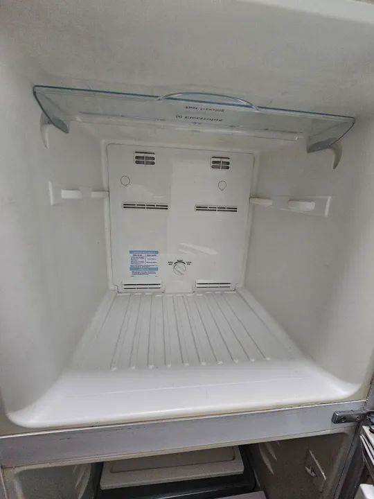 Geladeira Electrolux Frost Free Duplex - Foto 4