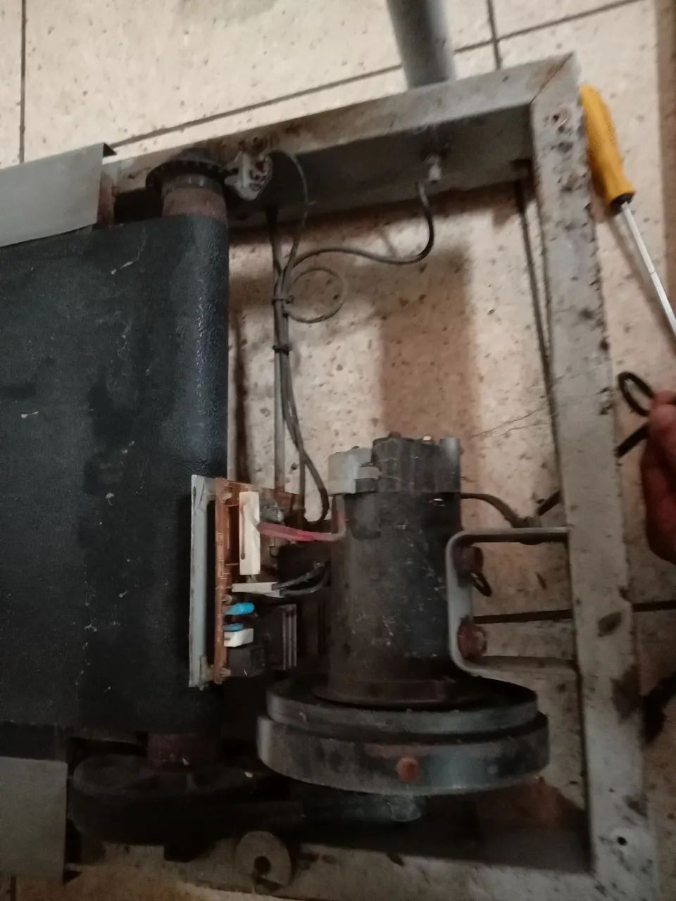 Retirada de peças  - Foto 3