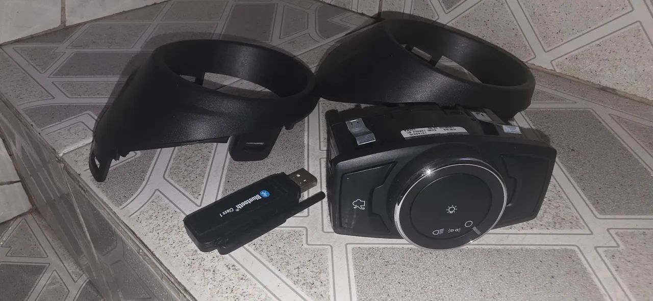 Ford Ka Comando/interruptor/acabamentos dos faróis  - Foto 3