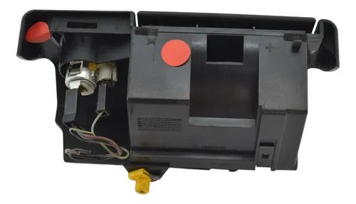 Cinzeiro C/tomada Energia 12v Painel Zafira 2003 Original - Peças