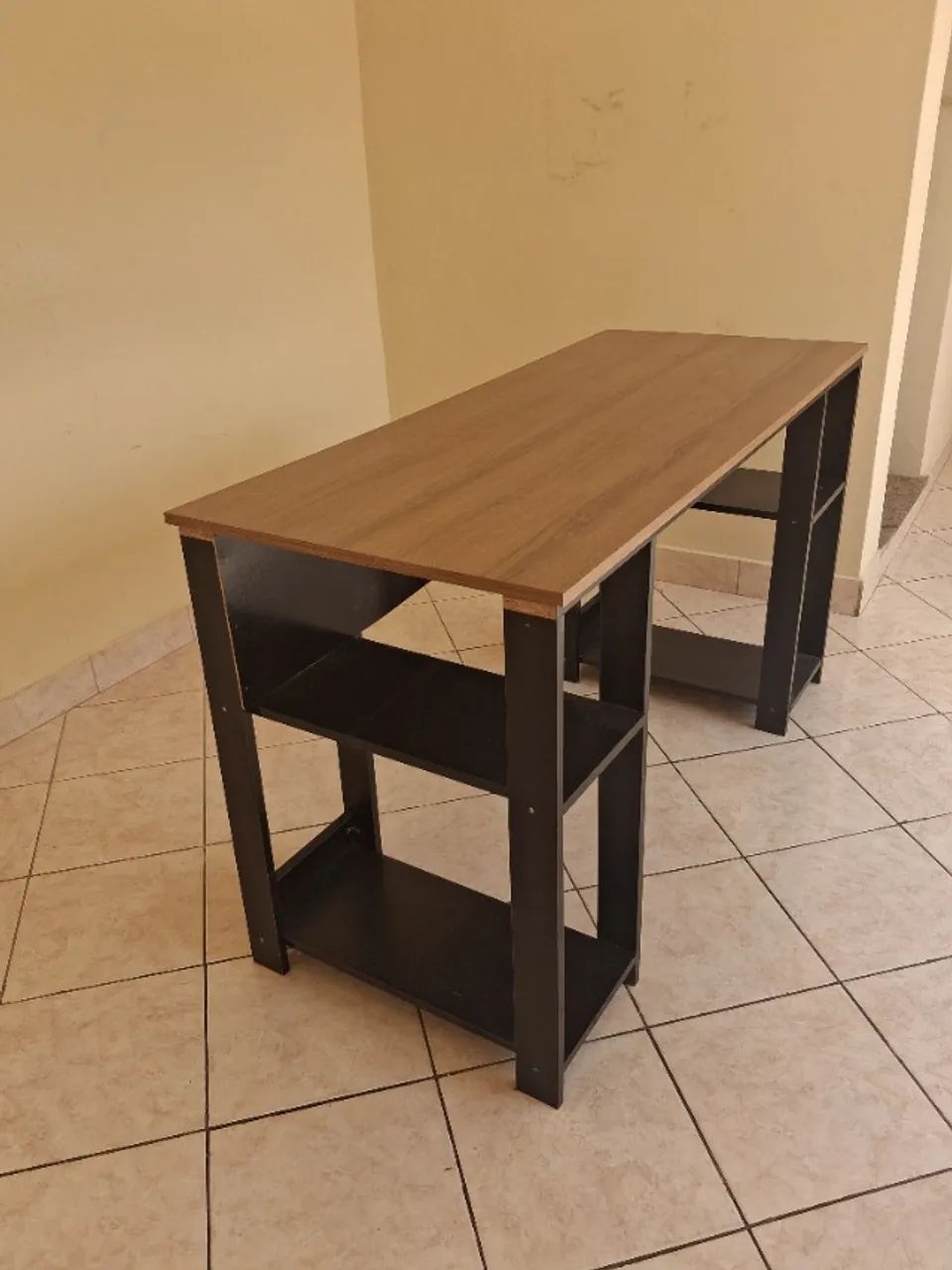 Mesa para Estudo/Escritório