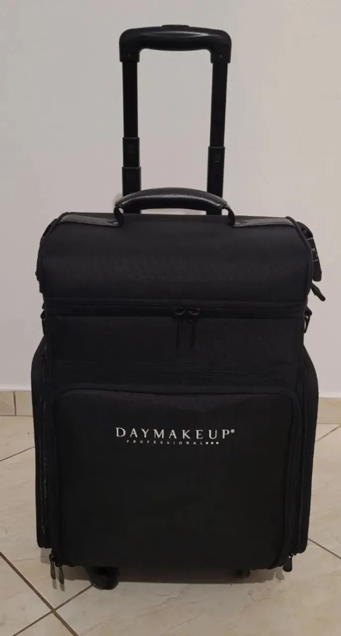 Mala de Maquiagem Daymakeup com Rodinhas - Profissional - Foto 4