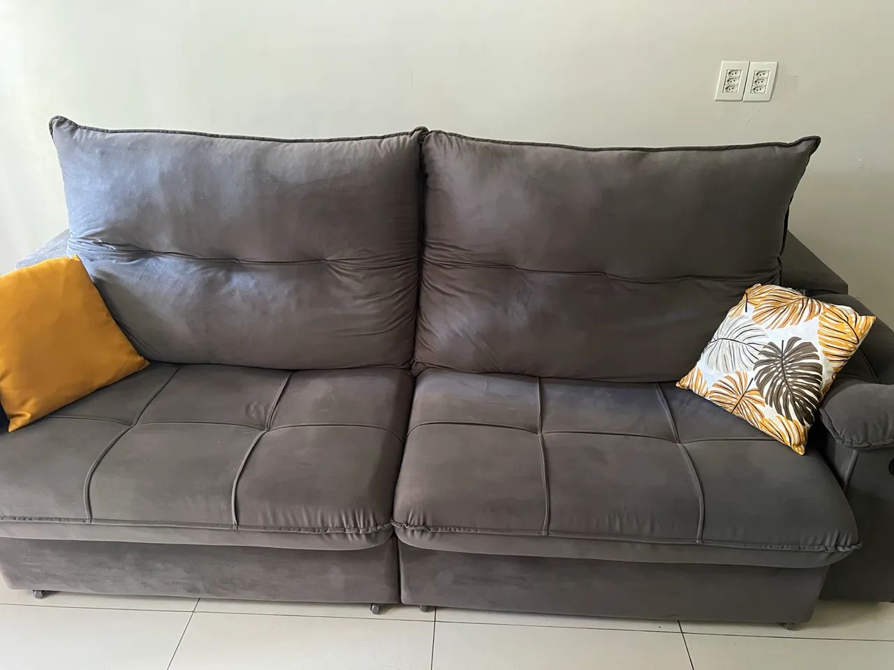 Sofá Retrátil Semi Novo  - Foto 3