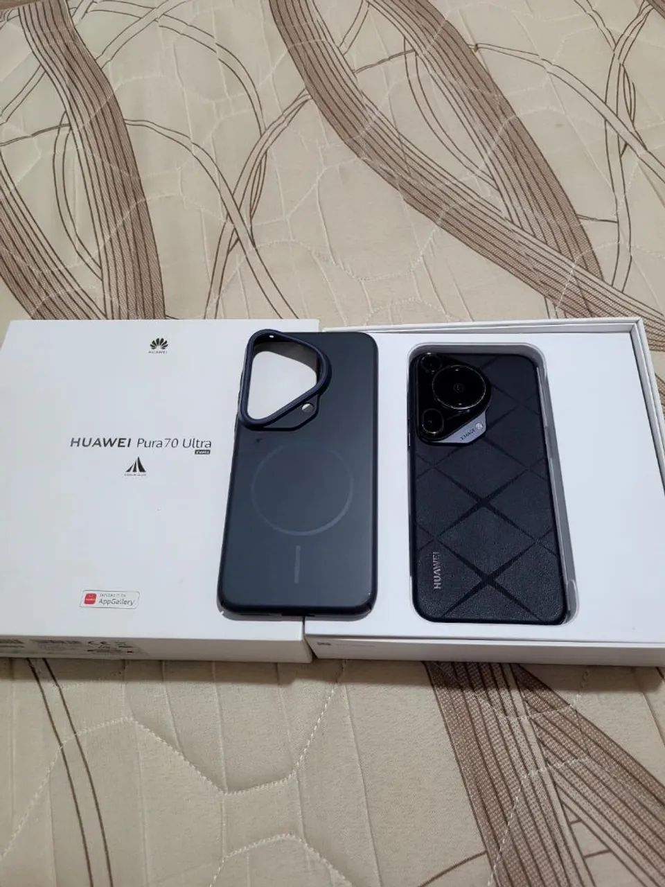 Celular Huawei pura 70 ultra  - Foto 3