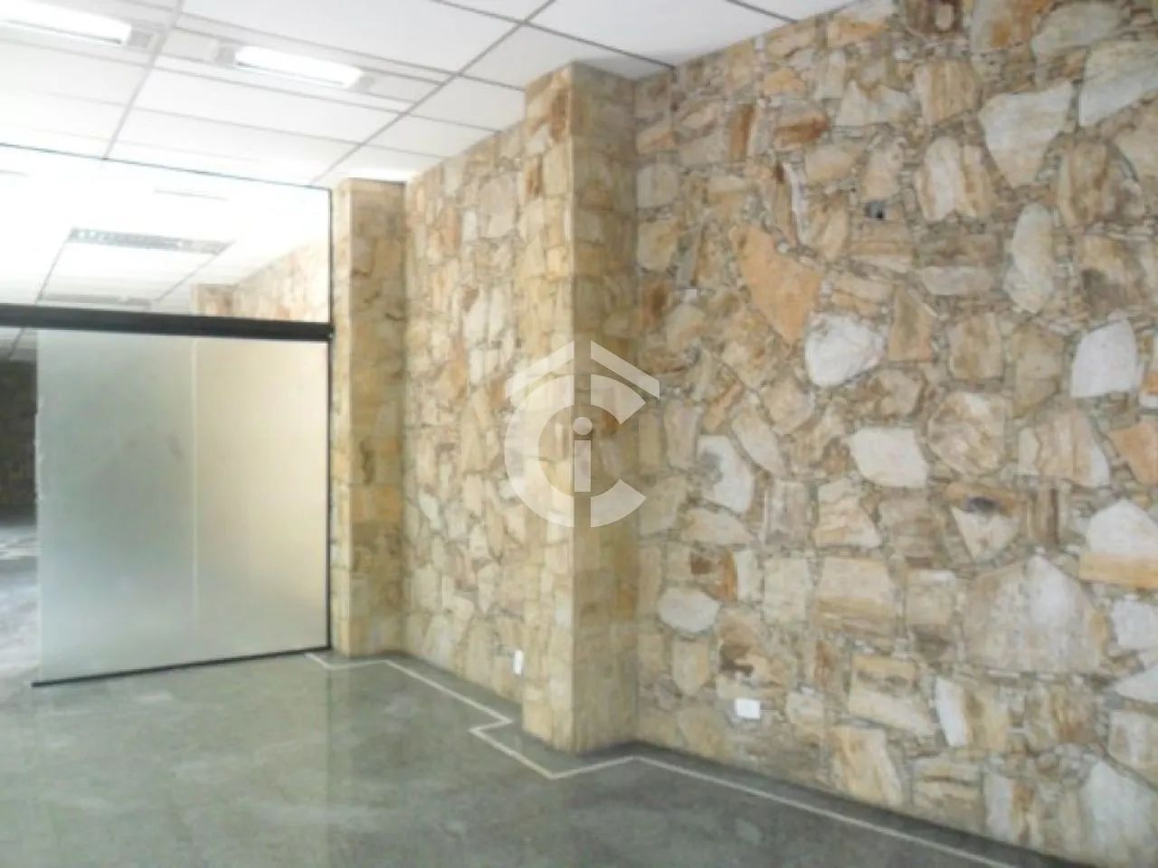 Galpão comercail para alugar com 2000 m² - Foto 2