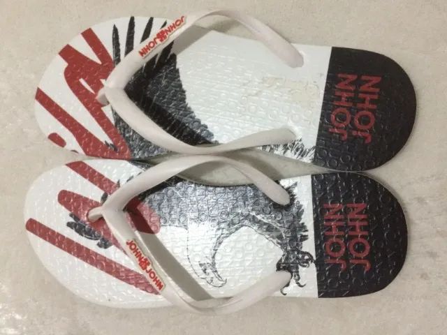 chinelo da John John   - Foto 2