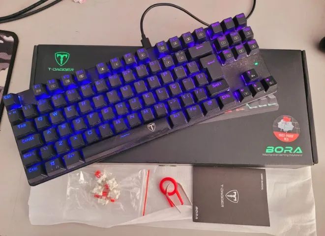 TECLADO GAMER T-DAGGER BORA V2 