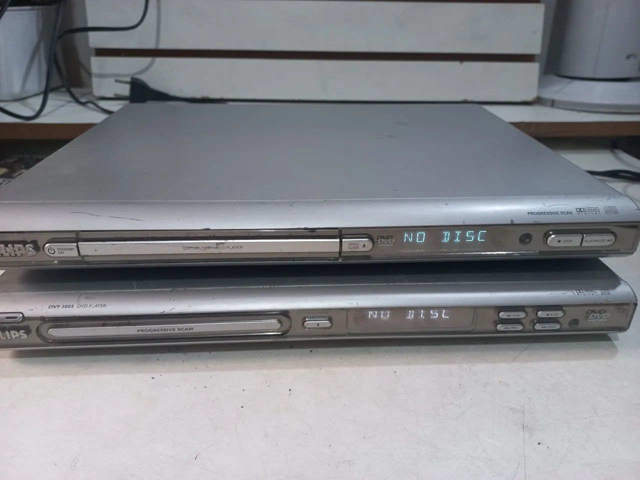 2 DVD Player Philips no estado 