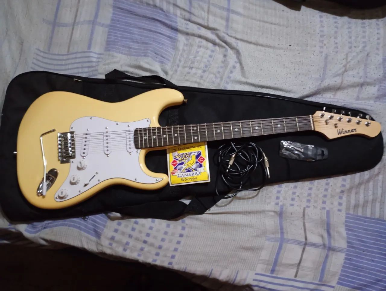 Guitarra Winner nova - Foto 2