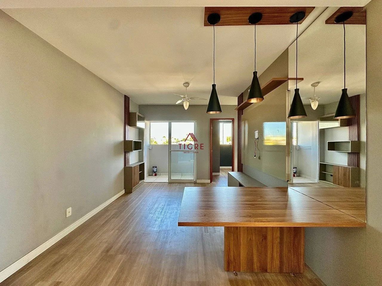 Apartamento com 2 Quartos à Venda, 57m² - Foto 2
