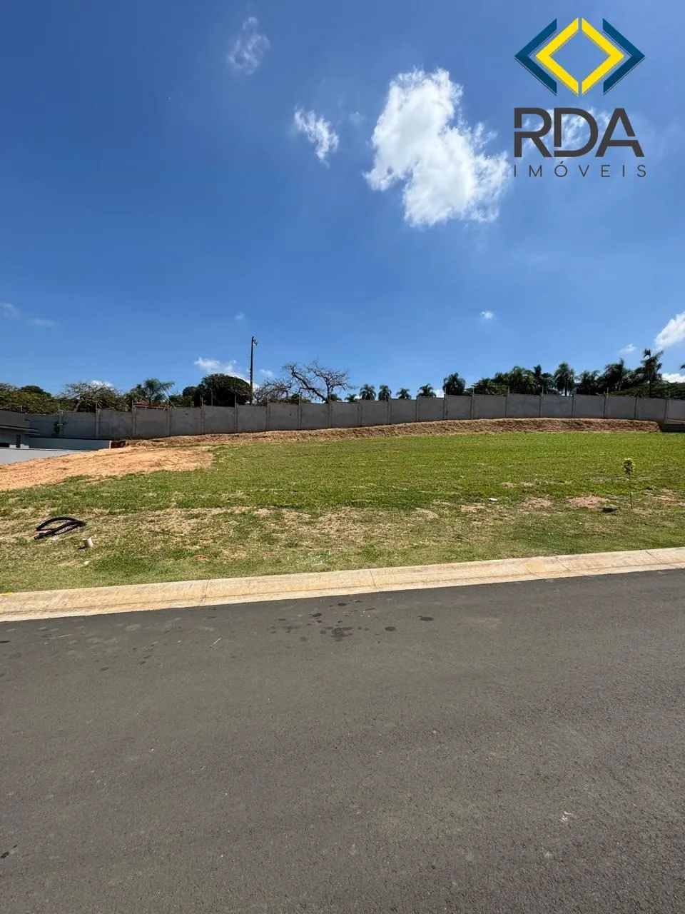 CONDOMINIO SAPEZAL, PLANO, FUNDO PRO MURO - Foto 2