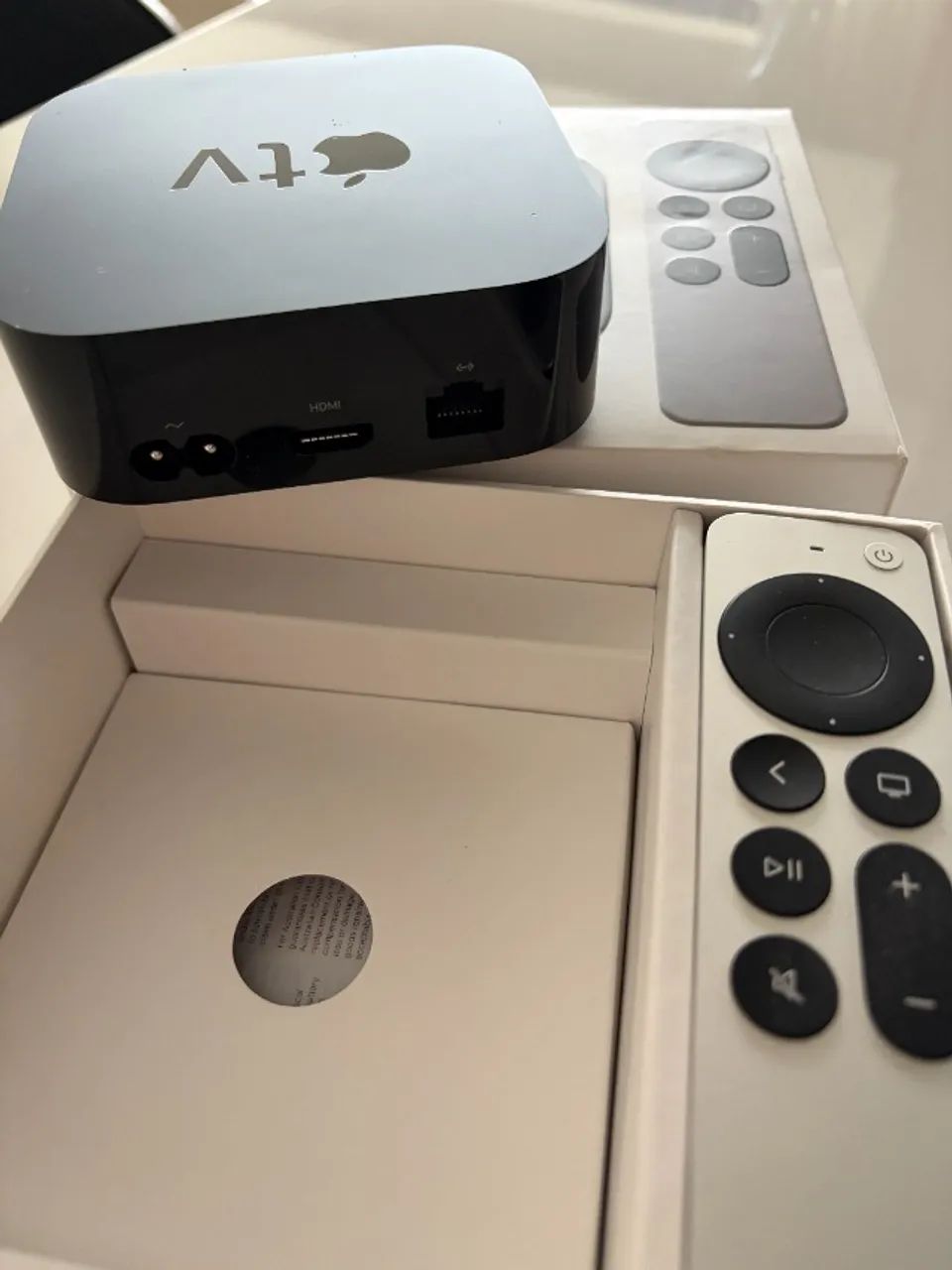 Apple TV 4K 64GB (1.ª Geração) - Na Caixa Original - Dispositivos
