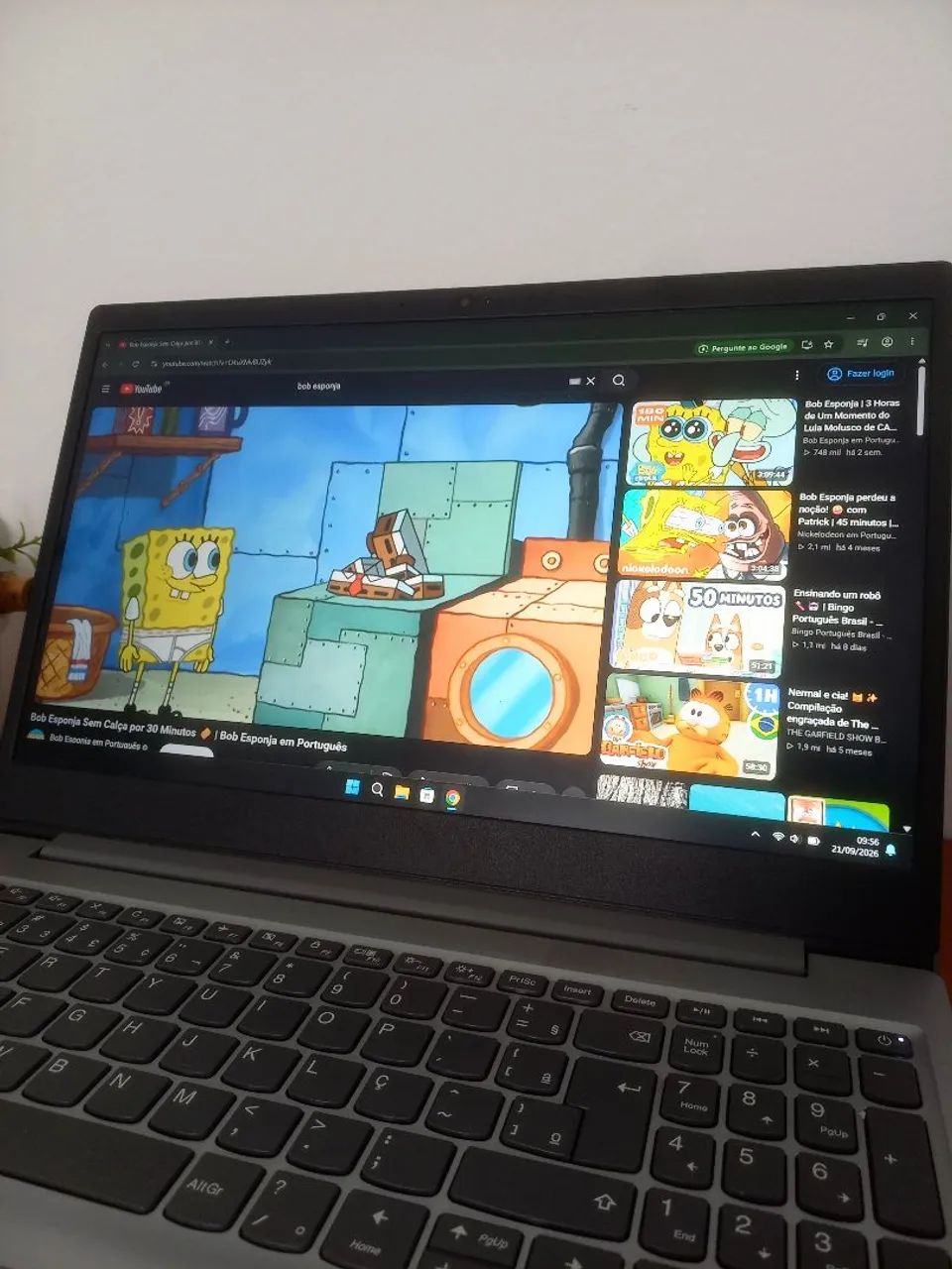Notebook Lenovo Slim - 8°Gen - SSD - Windows 11 - Foto 3