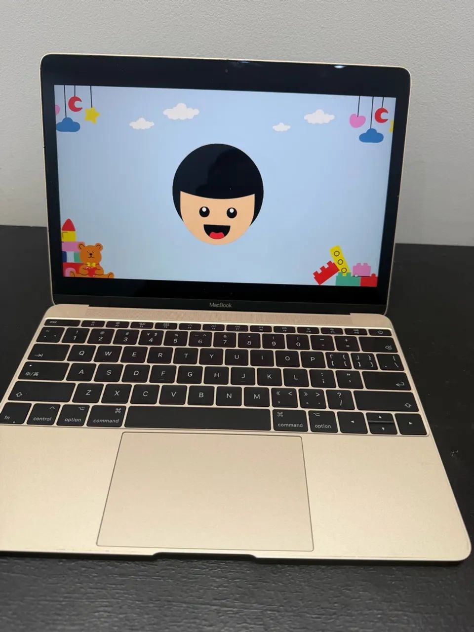 MACBOOK DOURADO 2017 COM APENAS 200 CICLOS - Foto 2
