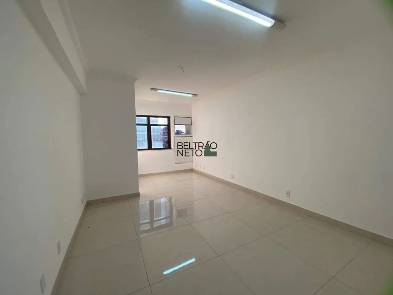 Sala Comercial a venda na Raja Gabaglia, BH.