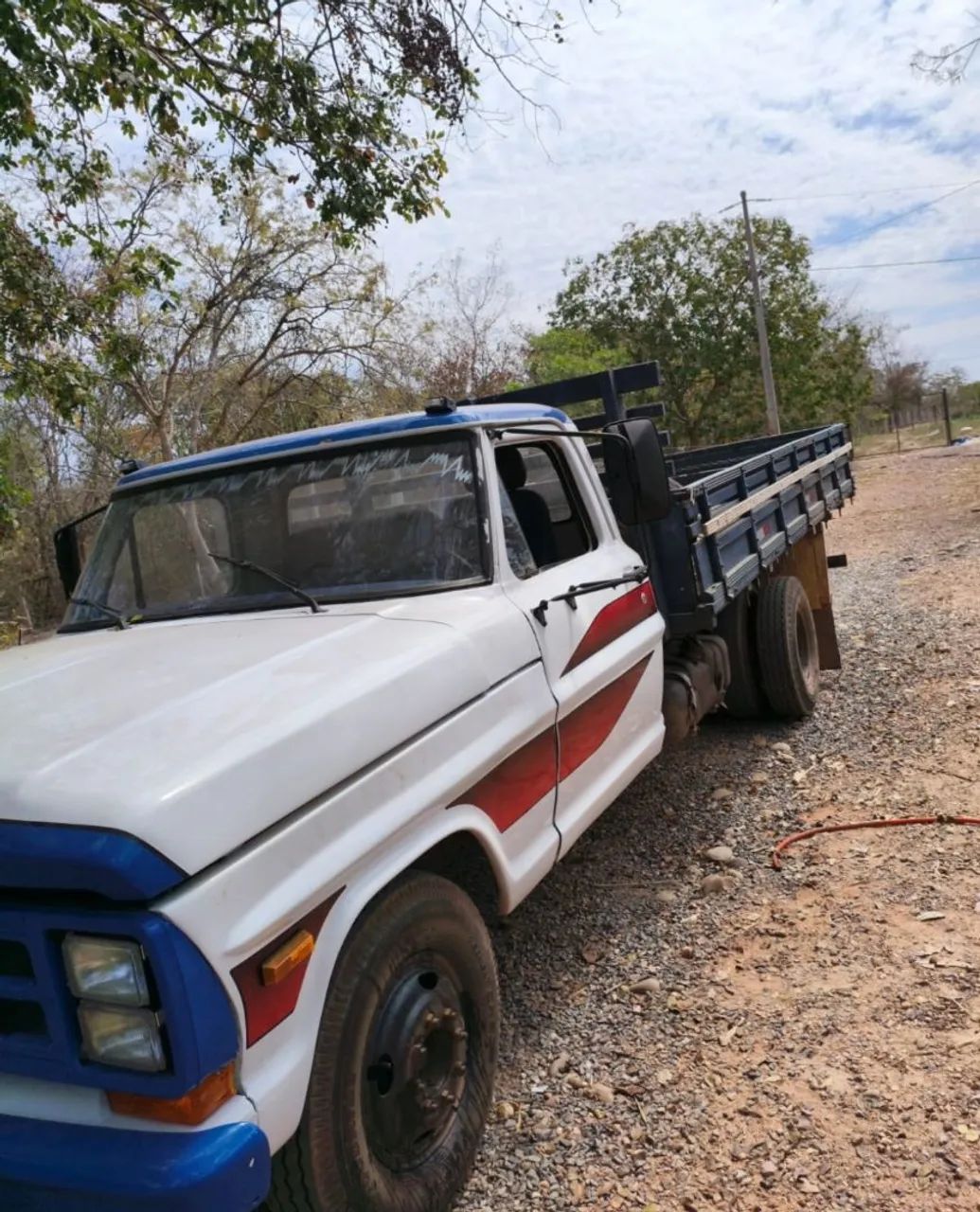 Vendo Ford F 4000  - Foto 3