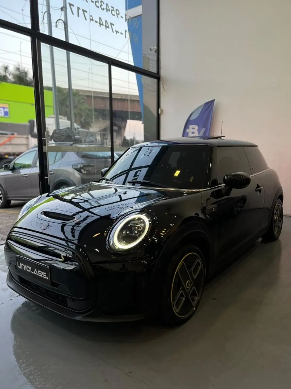 Mini Cooper SE Exclusive 3P (elétrico) 2022 - Foto 3