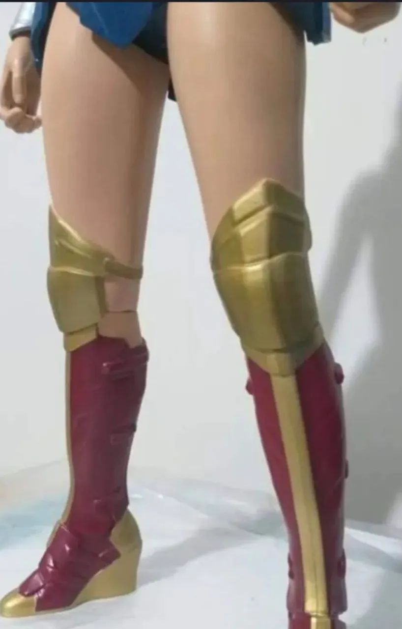 Boneca mulher maravilha - Foto 3
