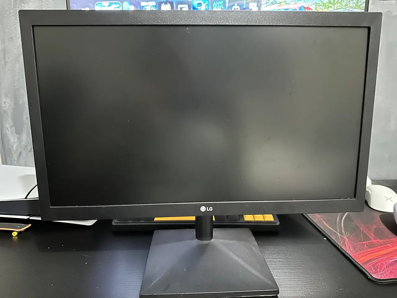 Monitor LG 19,5? LED HD 20MK400H-B - Foto 2