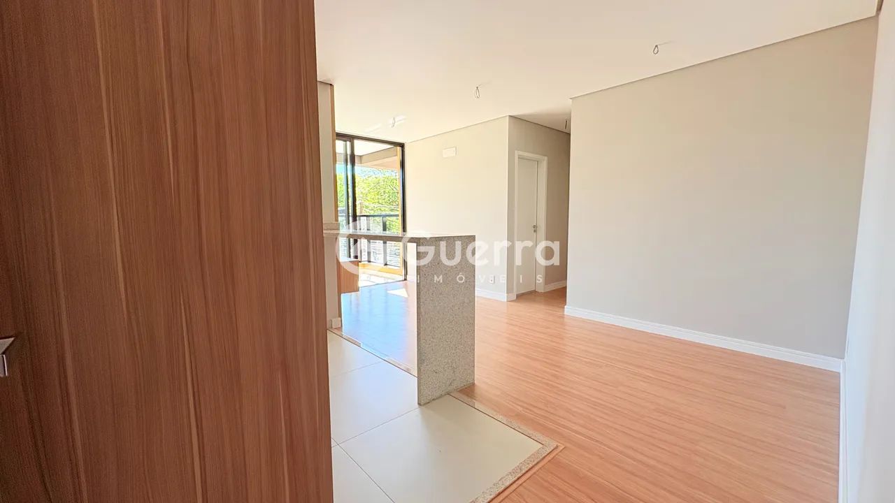 Apartamento à Venda no Zona 08 em Maringá - Foto 3