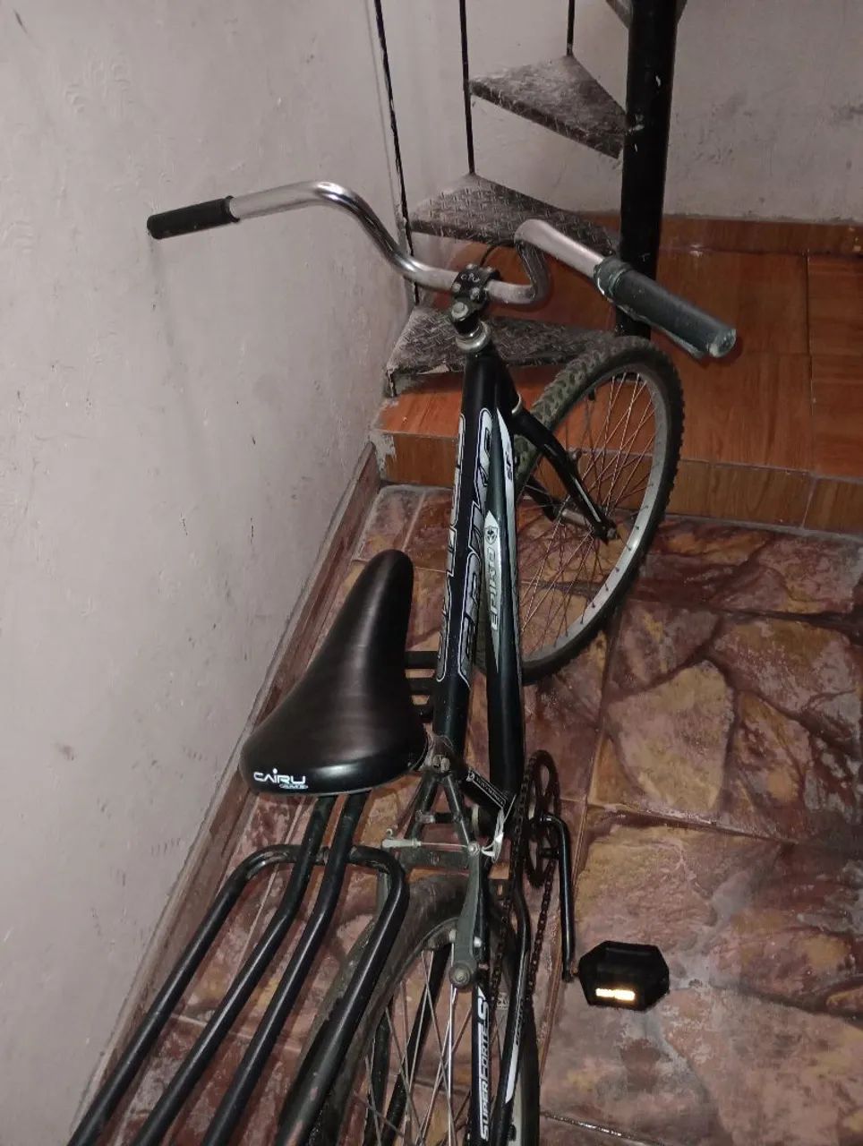 Bicicleta aro 24 com garupa  - Foto 4