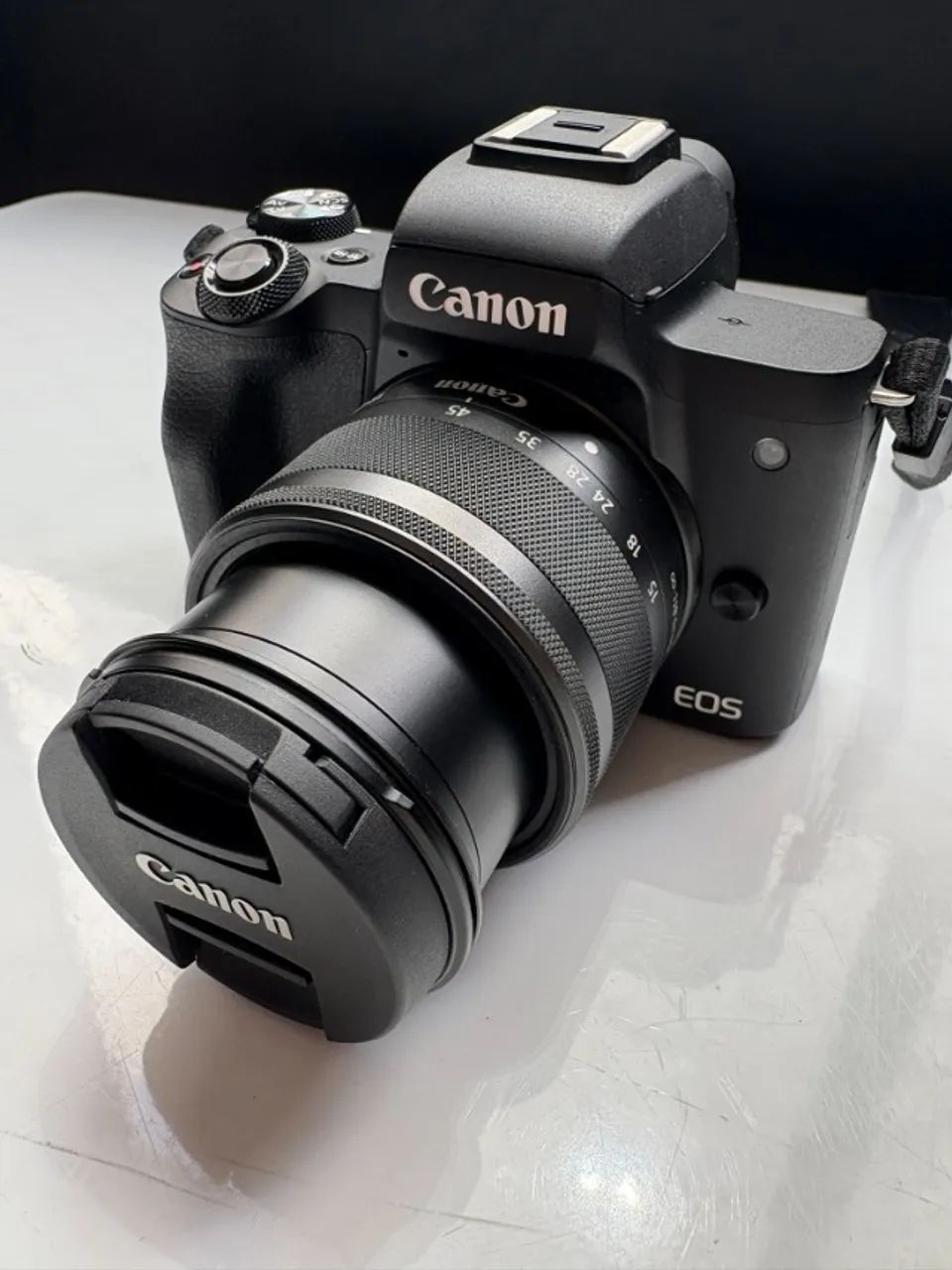Canon EOS M50 + 15-45mm + SD 256GB + Tripé (Semi-novo) - Foto 4