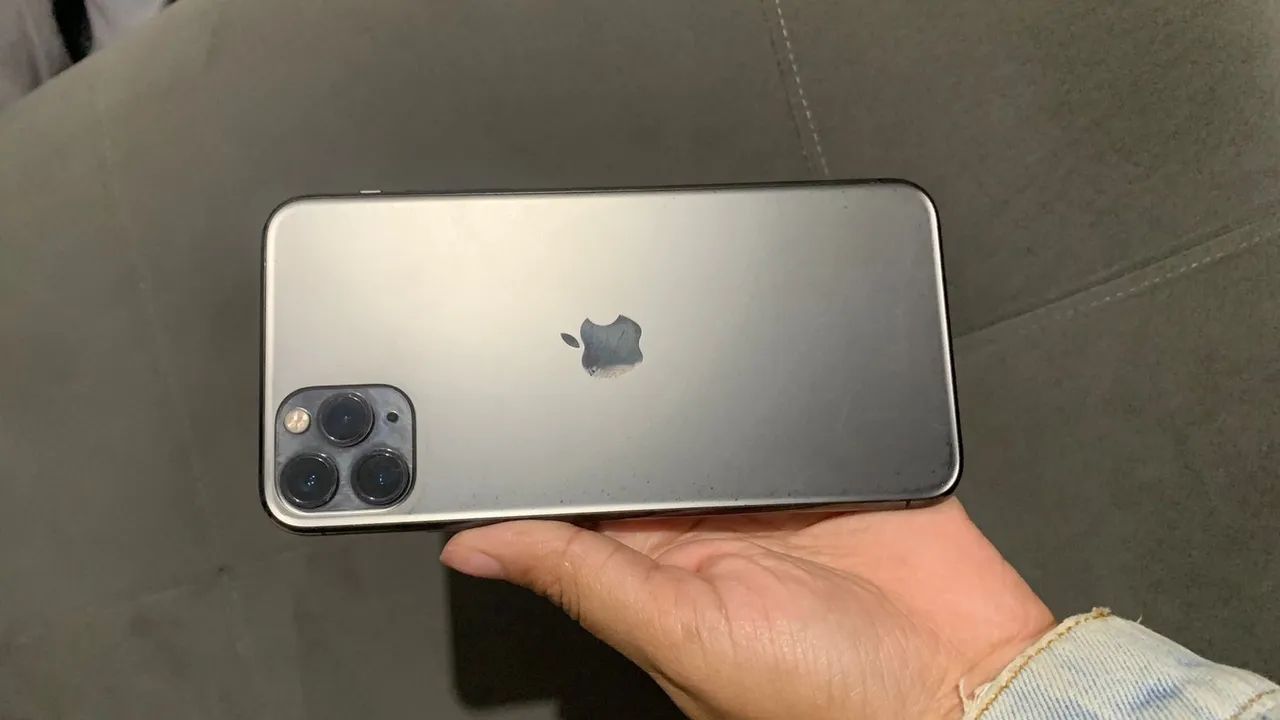 iphone 11 pro max 256gb - Celulares e Smartphones - Residencial