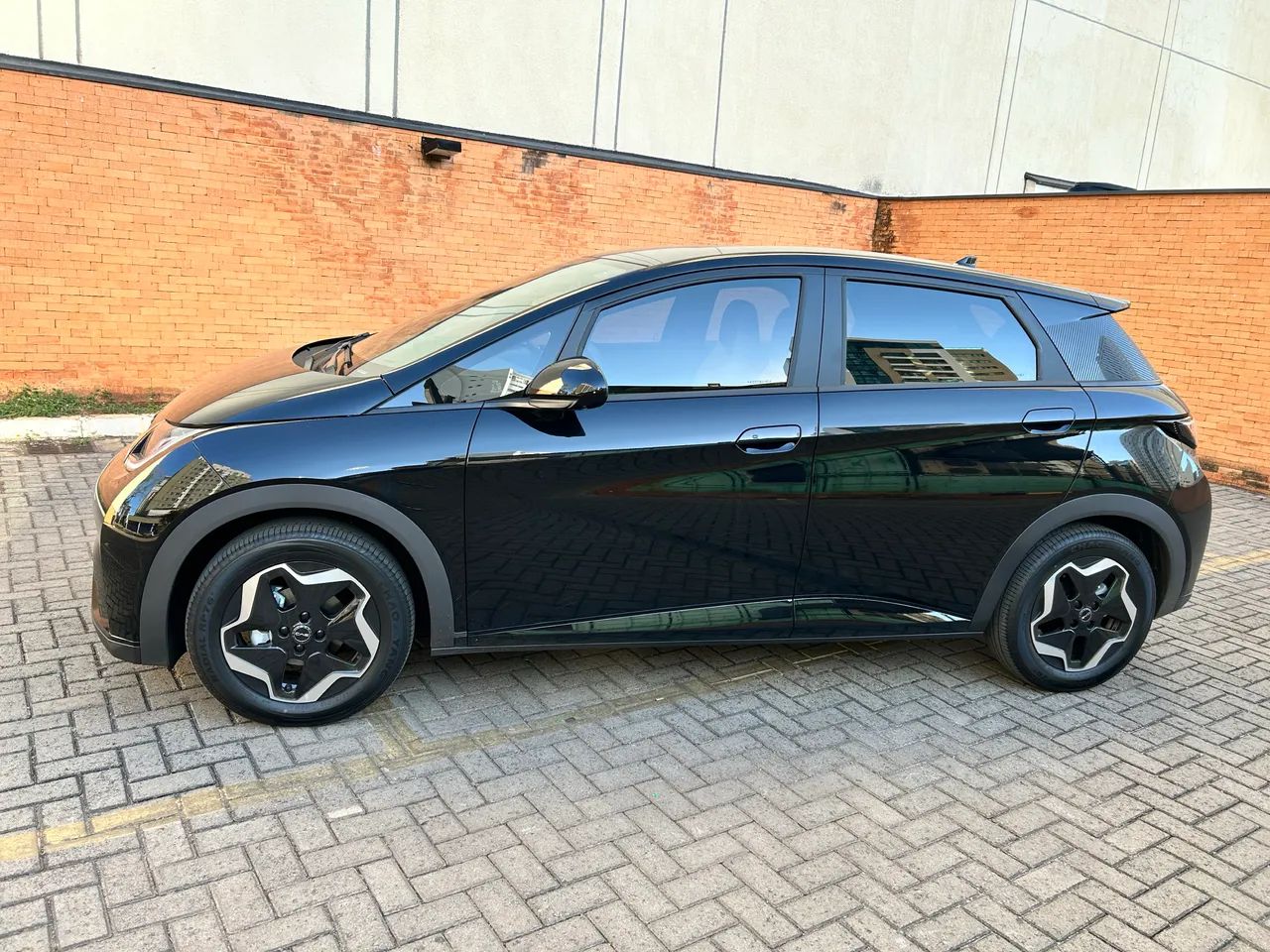 BYD Dolphin GS (Elétrico) 2027