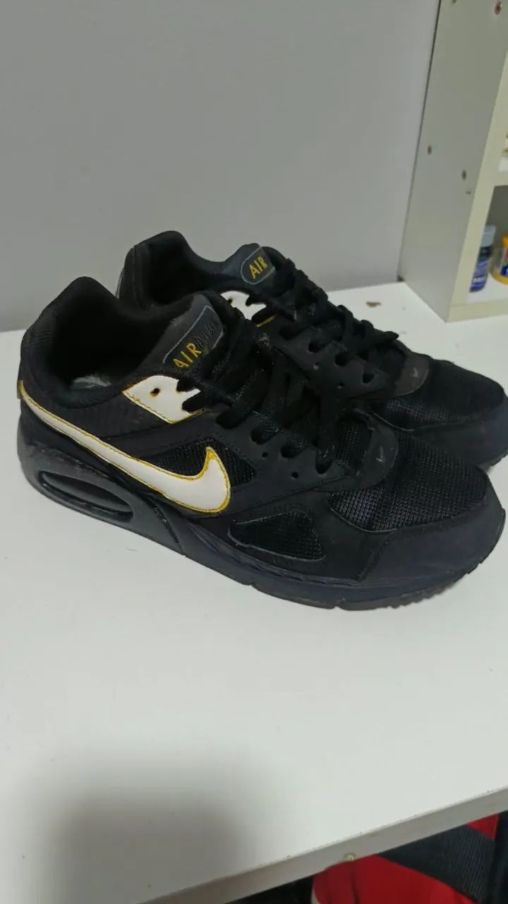 Air Max 90 Preto e Branco