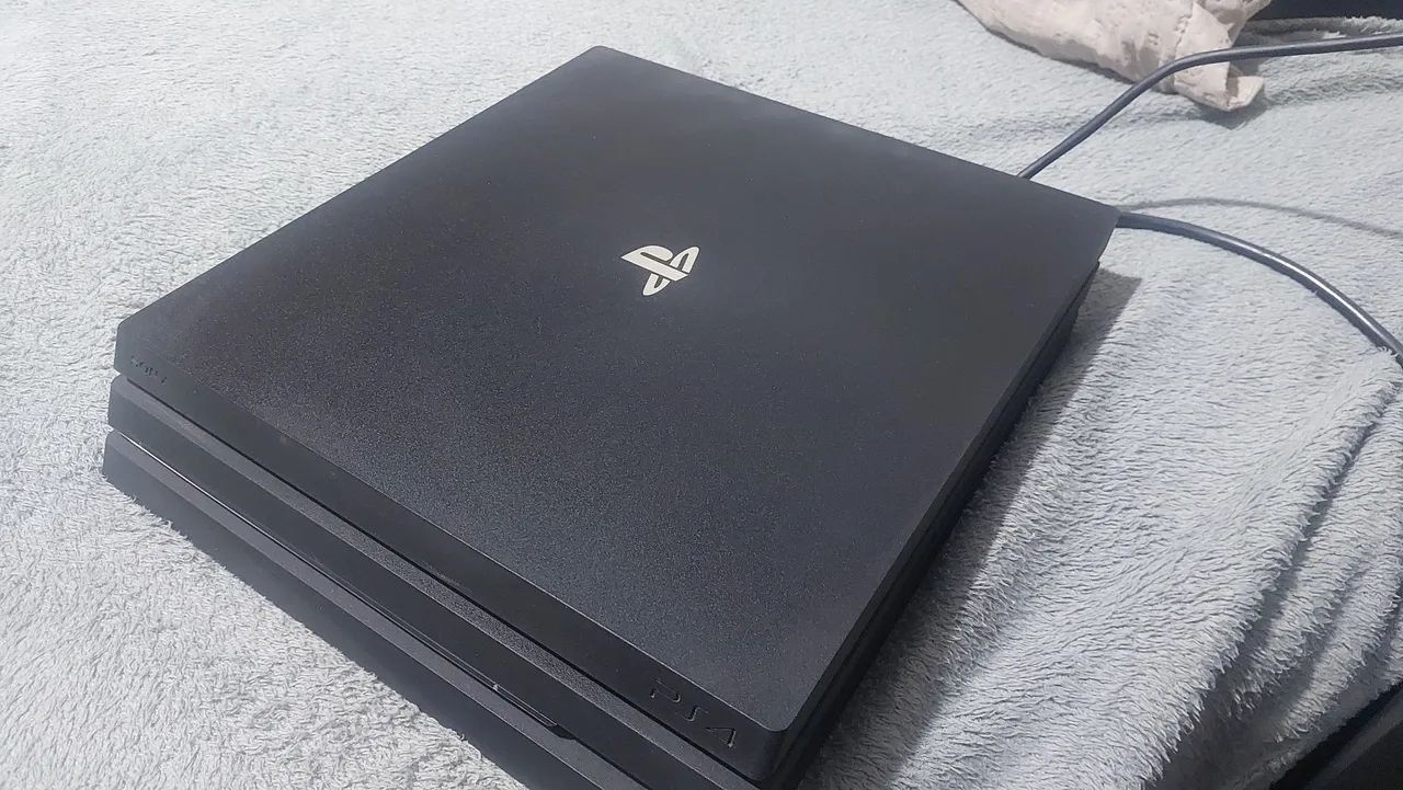 PS4 PRO com controle dualshock 4 - Foto 3