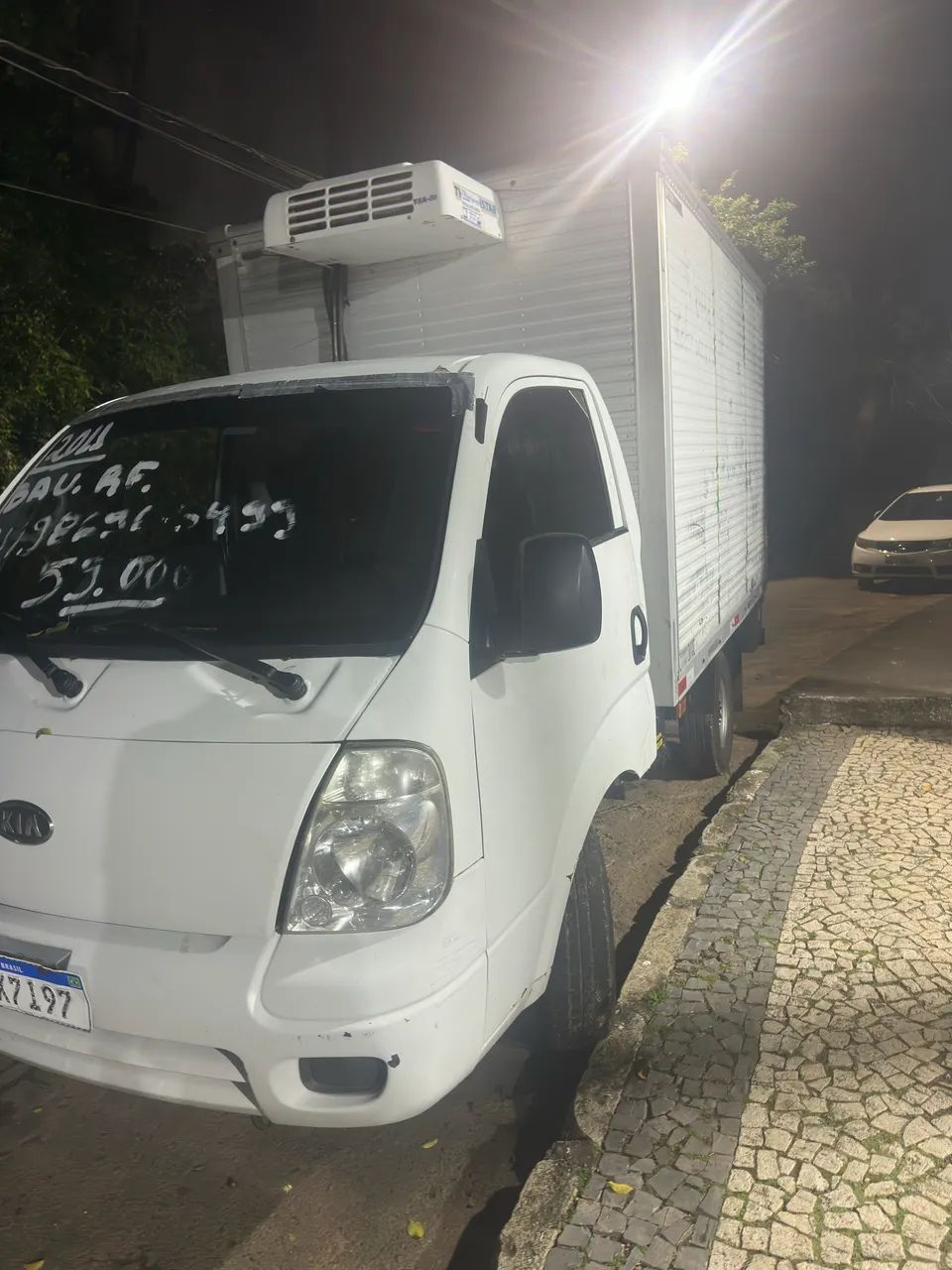 Bongo  Bau refrigerado