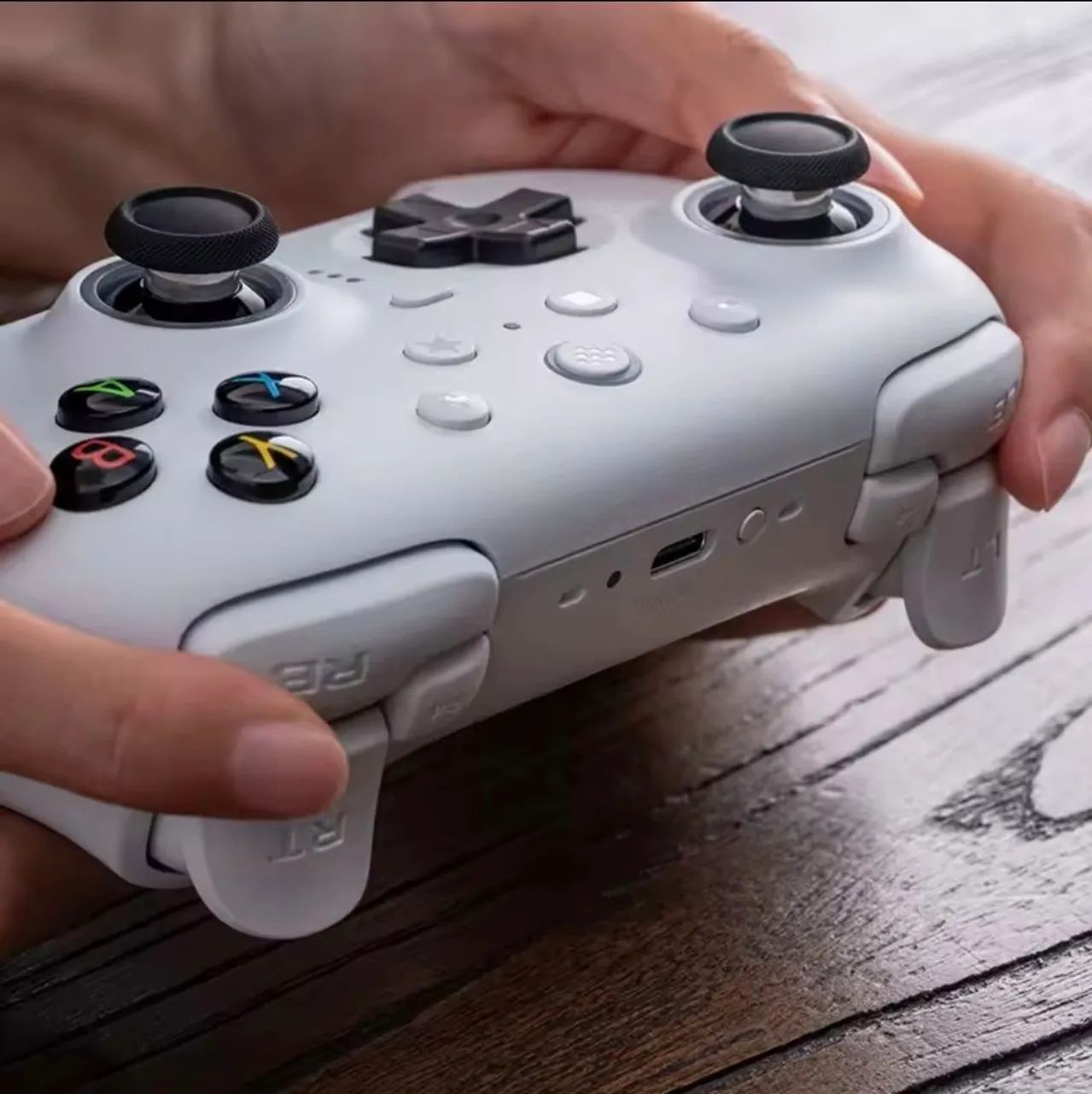 Controle 8BitDo Ultimate 2 - Foto 2