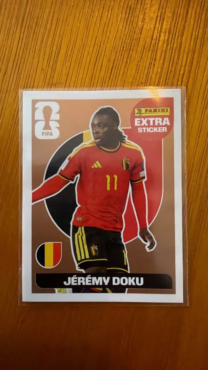 FIGURINHA LEGEND JÉRÉMY DOKU BRONZE