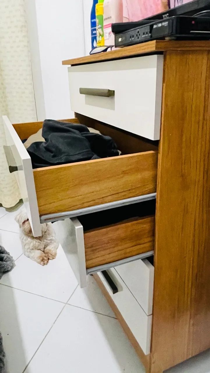 Cômoda 5 Gavetas Semi-Nova  - Foto 4