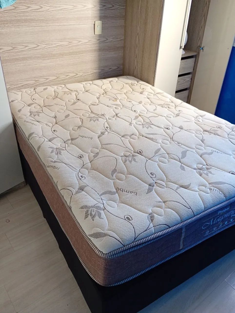 Colchão Probel Magnífico 1,88x1,38. COM DEFEITO 