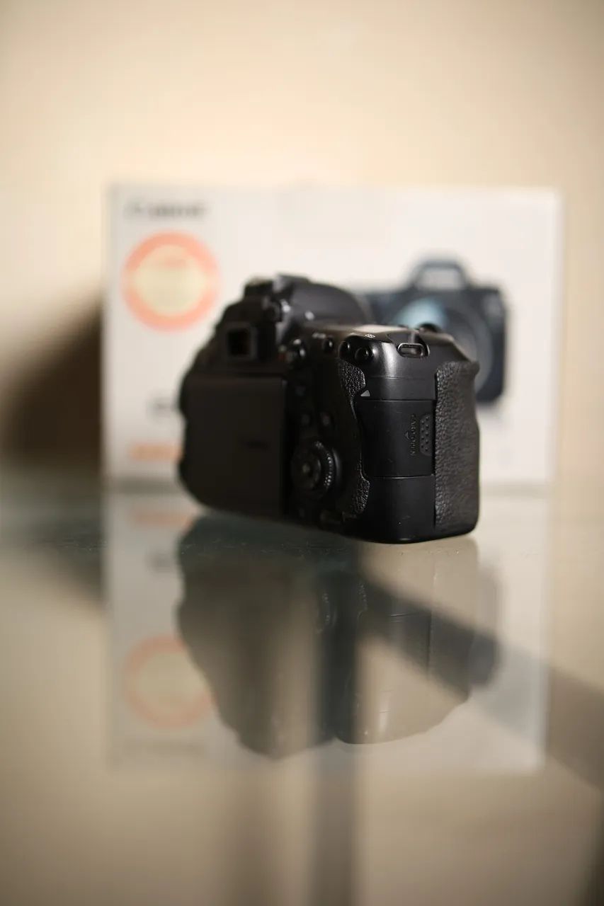 Canon 6D Mark II - Câmera Usada como Backup - Excelente Estado - Foto 3