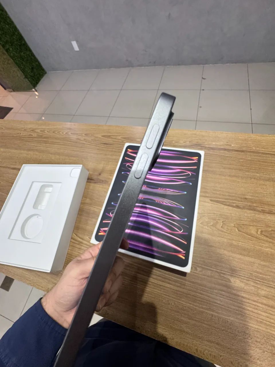 iPad M2 256GB - 12,9 polegadas  - Foto 4