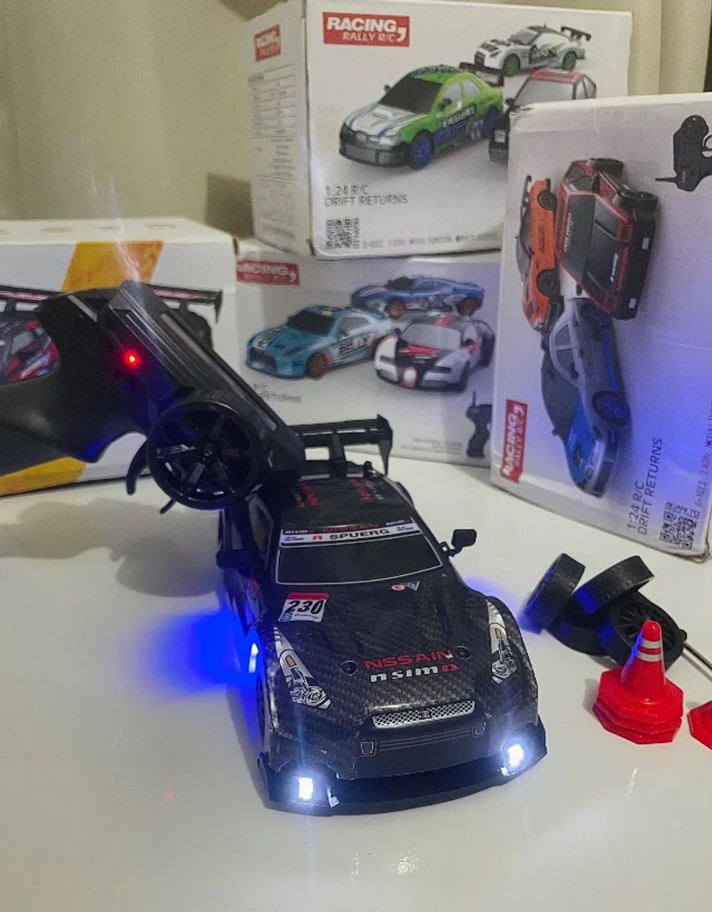 CARRO RC DRIFT 4X4 - VELOCIDADE E ADRENALINA | PRONTA ENTREGA EM PALMAS  - Foto 4