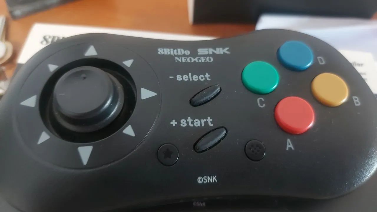 Controle Neo Geo CD 8bitdo - Foto 2