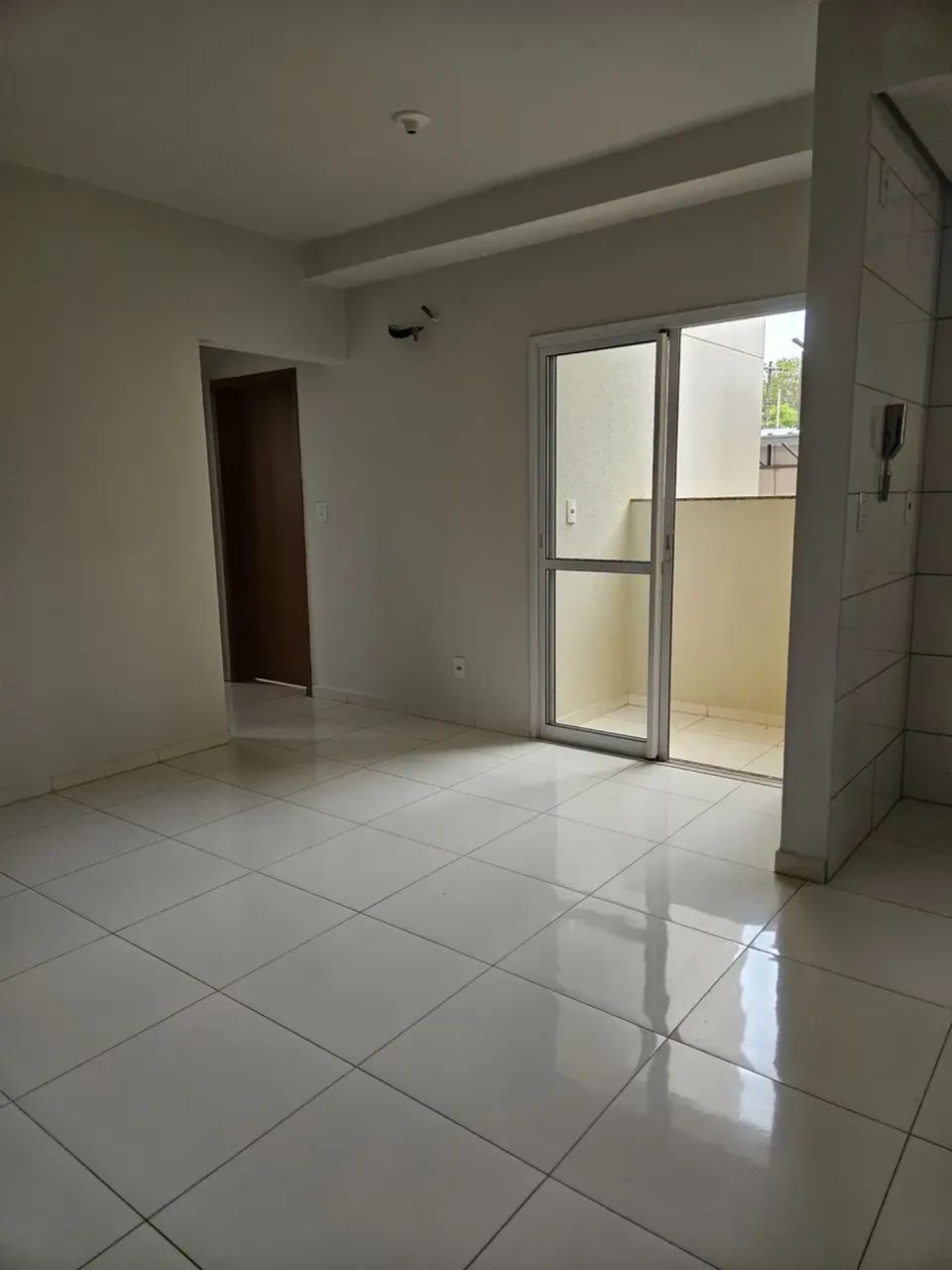 Apartamento 2/4 sendo uma suite por 320K - Foto 2