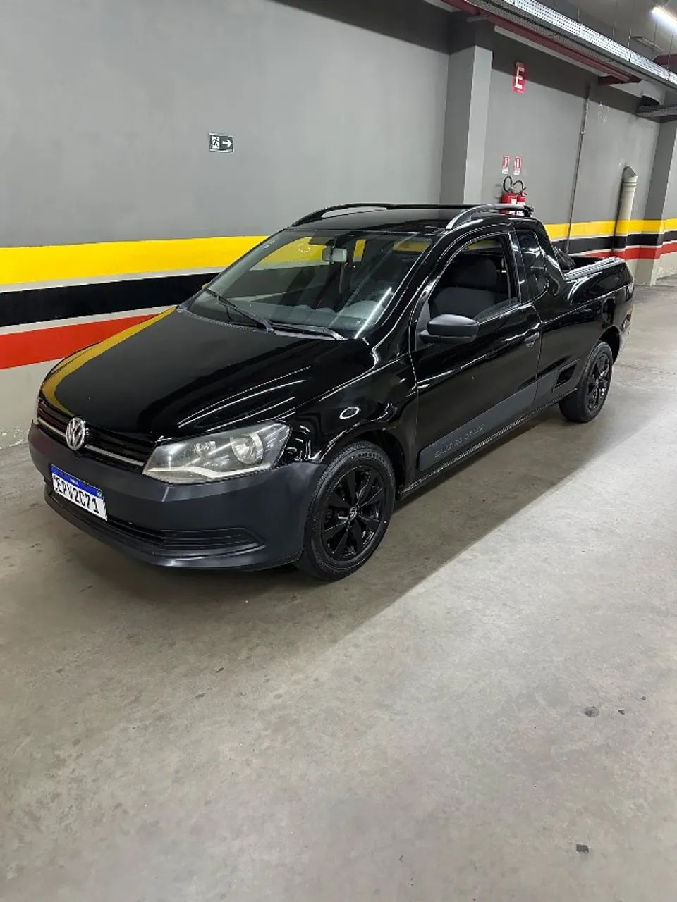 Volkswagen Saveiro Saveiro 1.6 Mi Total Flex 8V CE 2011