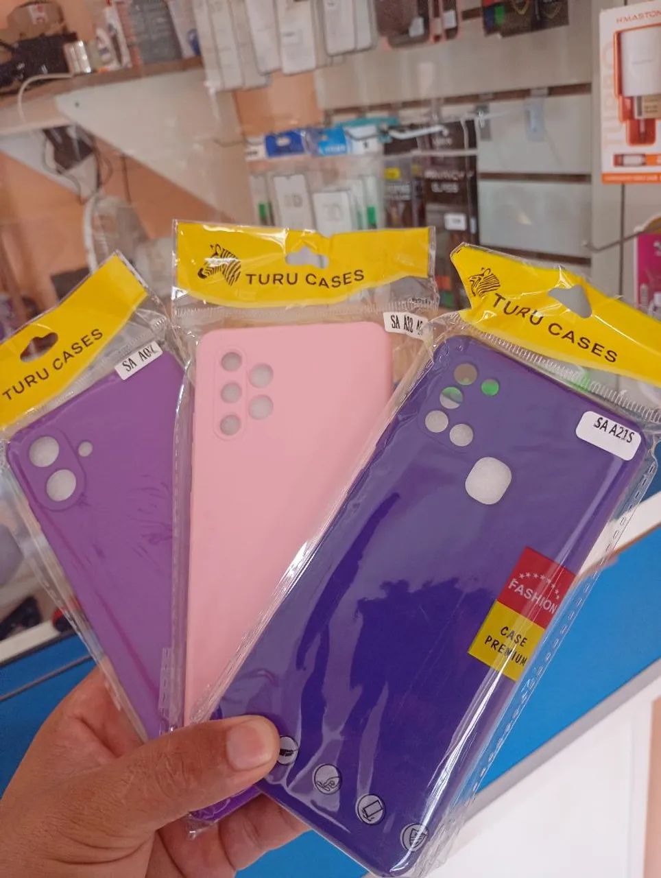 CASE DE SILICONE MODELOS VARIADOS  - Foto 2