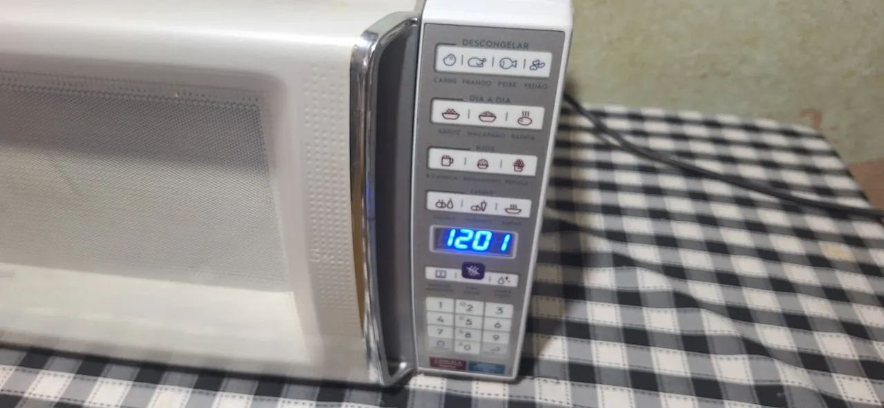 Microondas electrolux 34L - Foto 5
