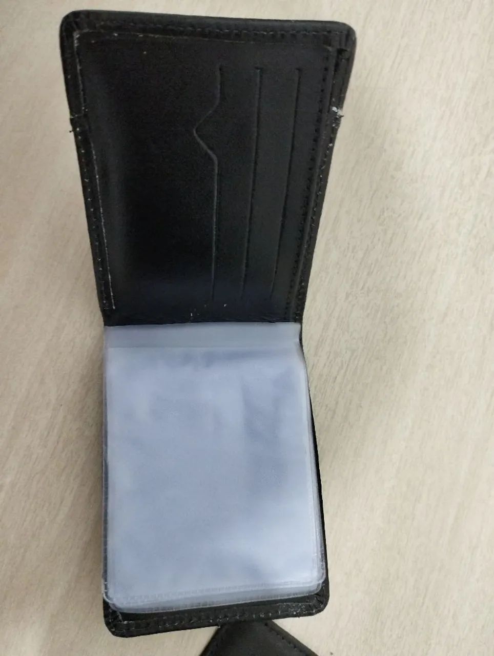 Carteira Masculina em Couro - Foto 2