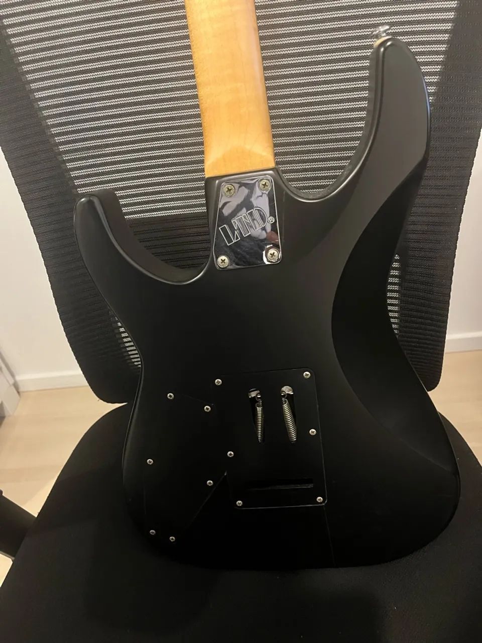 Guitarra LTD M-50 - Foto 3
