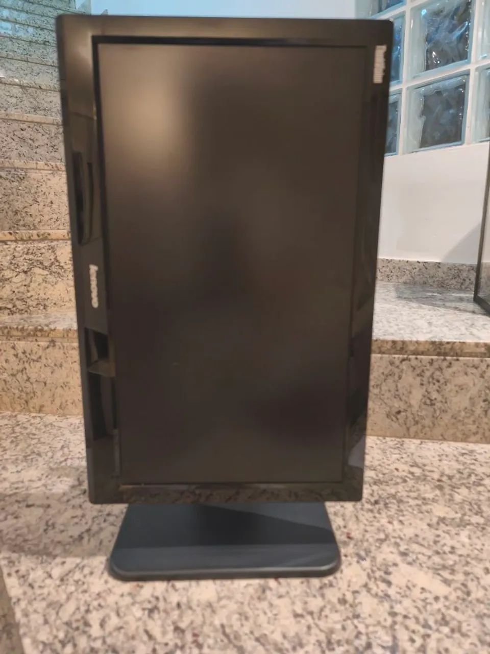 Monitor ThinkVision Lenovo  - Foto 4