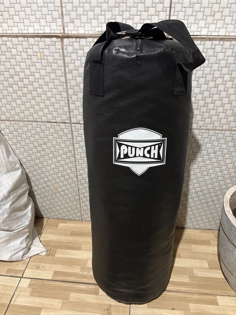 Saco de pancada 90cm punch