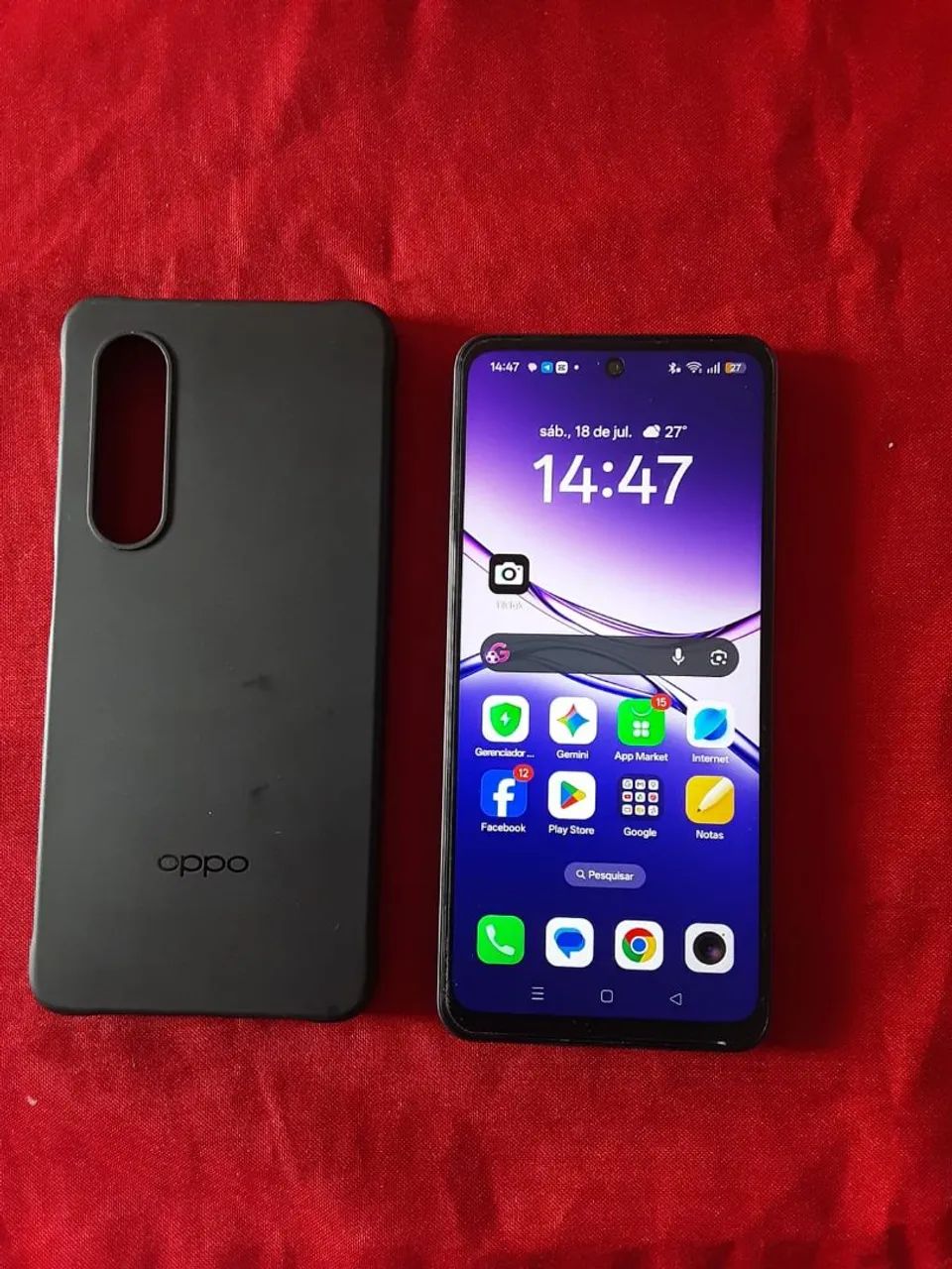 Celular 128GB, muito conservado, bateria excelente, funcionando perfeitamente.