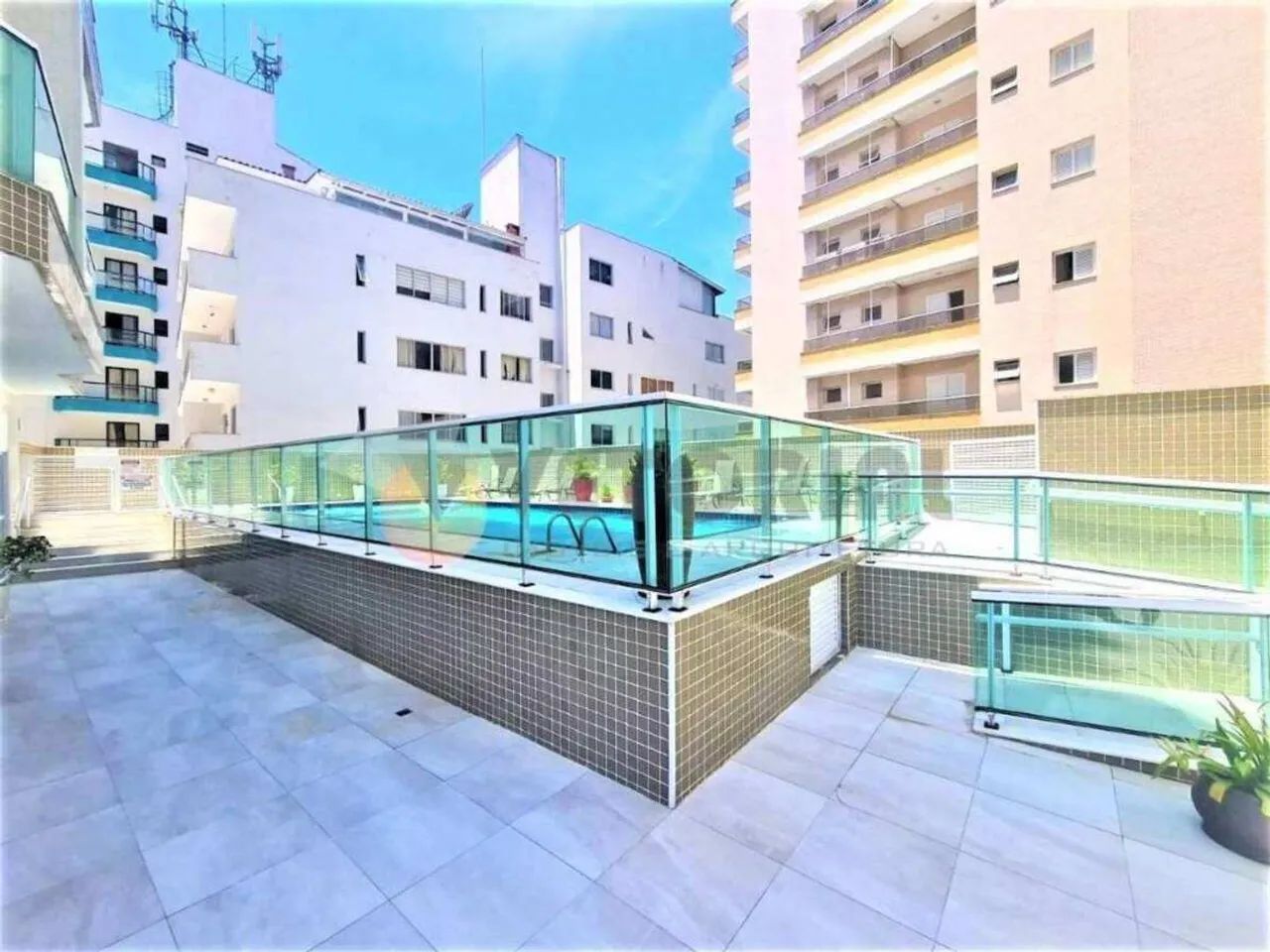 Apartamento Residencial / Centro