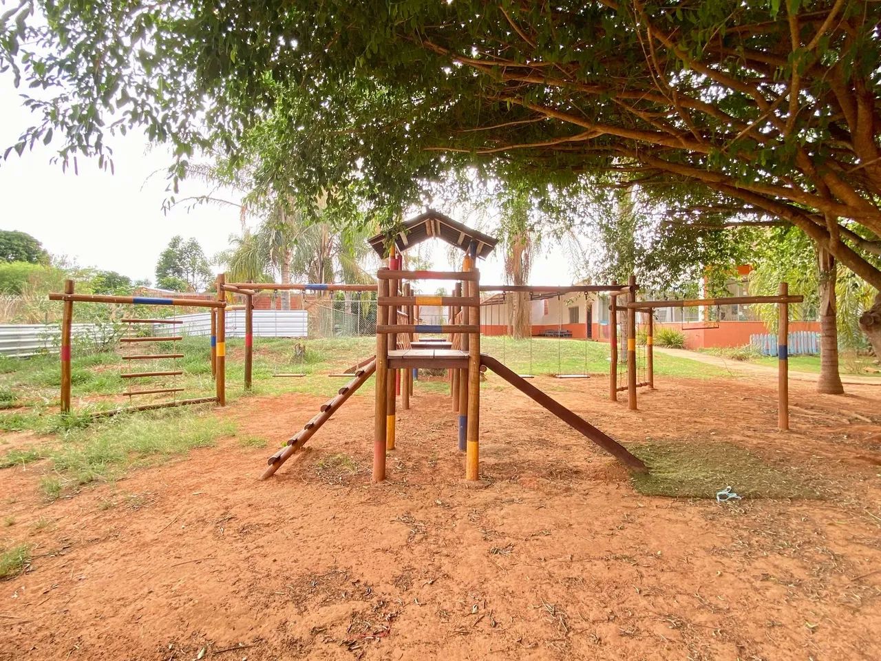 Playground de madeira